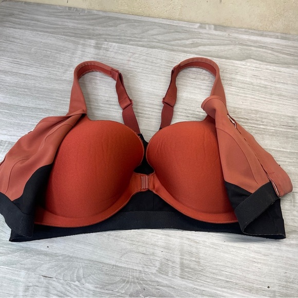 Victoria’s Secret Sports Knockout Zip Front Closure Orange Black Sports Bra 36D - Picture 8 of 12